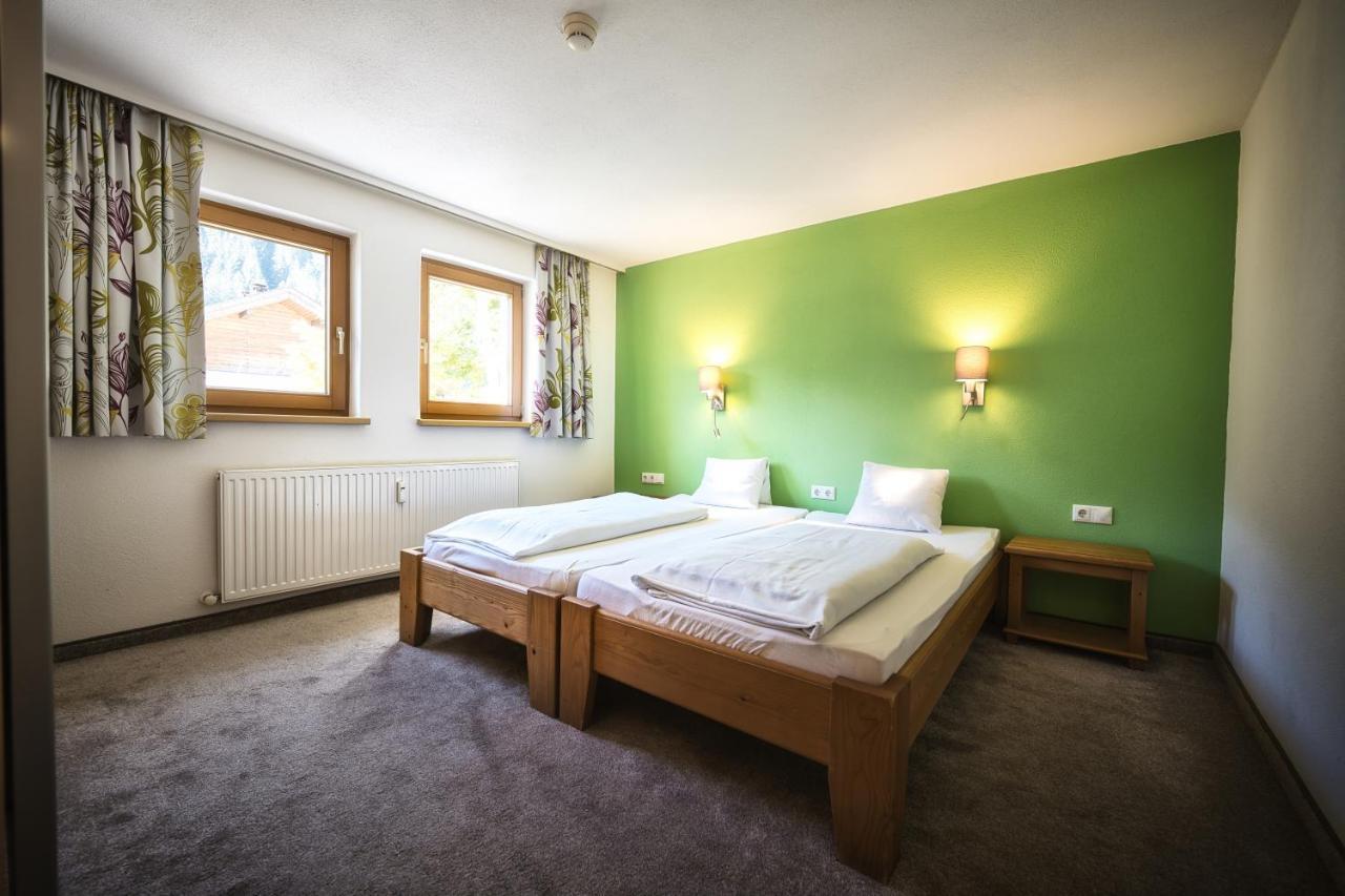 Berghotel Basur - Das Schihotel Am Arlberg フリルシュ エクステリア 写真