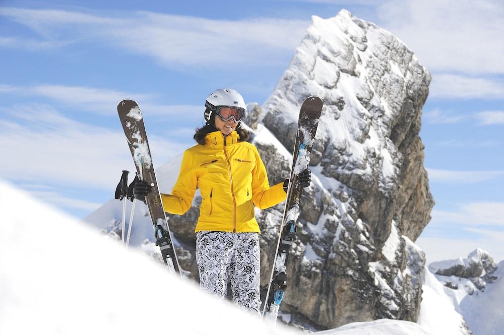Berghotel Basur - Das Schihotel Am Arlberg フリルシュ エクステリア 写真