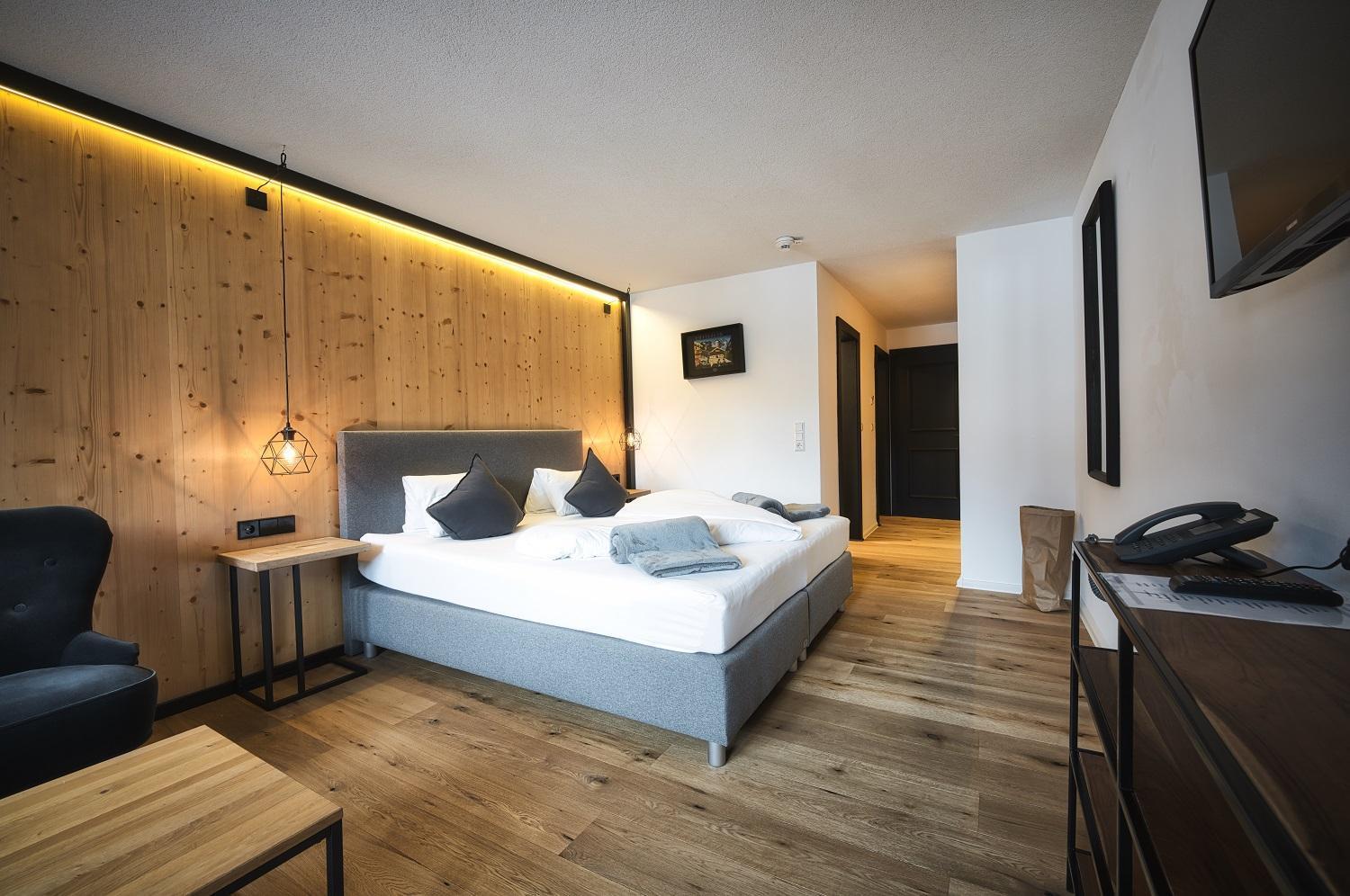 Berghotel Basur - Das Schihotel Am Arlberg フリルシュ エクステリア 写真
